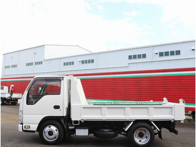 いすゞエルフダンプ小型（2t・3t）[写真07]