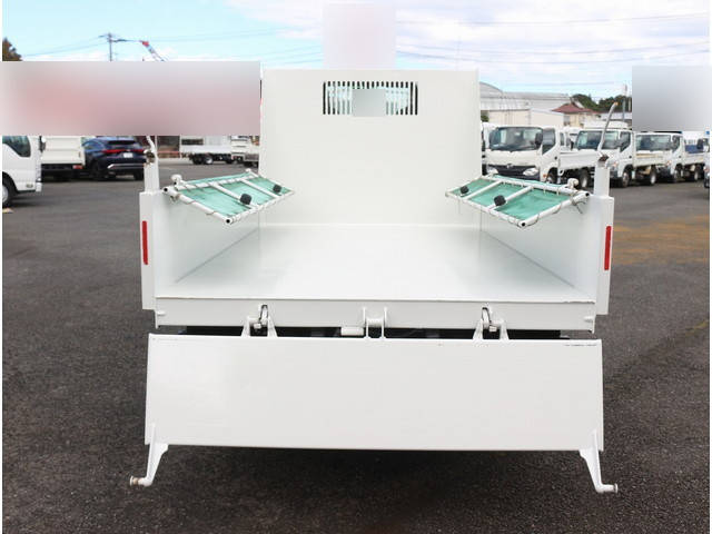 いすゞエルフダンプ小型（2t・3t）[写真08]