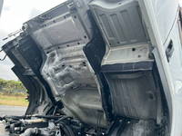 いすゞフォワードアルミウイング中型（4t）[写真20]