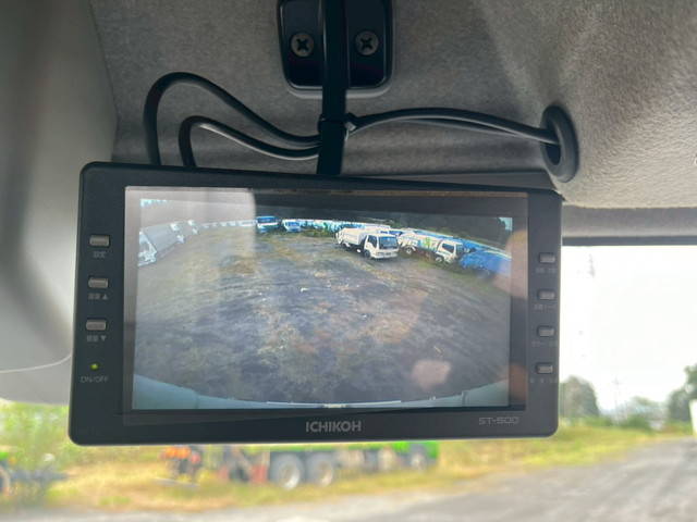 いすゞフォワードアルミウイング中型（4t）[写真24]