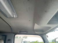 いすゞフォワードアルミウイング中型（4t）[写真30]