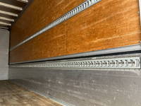 いすゞフォワードアルミウイング中型（4t）[写真09]