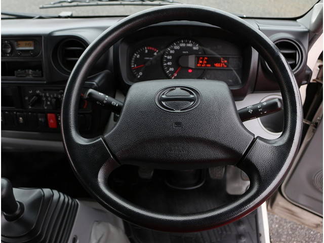 日野デュトロ平ボディ小型（2t・3t）[写真24]