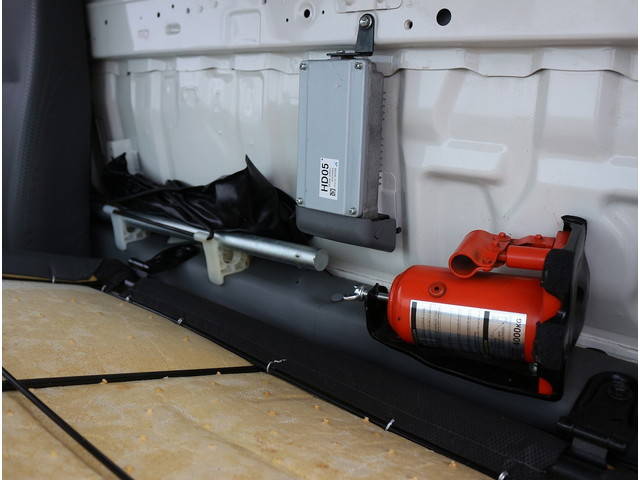 日野デュトロ平ボディ小型（2t・3t）[写真33]