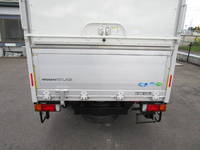 日産アトラスパネルバン小型（2t・3t）[写真13]