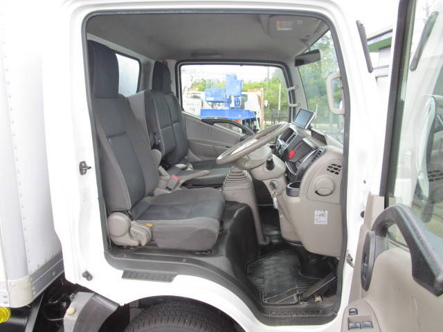 日産アトラスパネルバン小型（2t・3t）[写真22]