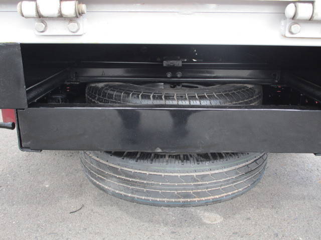 日産アトラスパネルバン小型（2t・3t）[写真38]