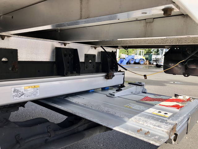 日野レンジャー冷凍車（冷蔵車）中型（4t）[写真25]