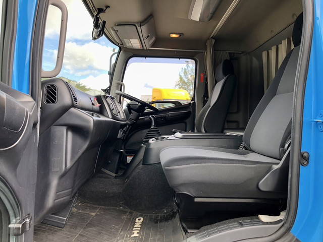 日野レンジャー冷凍車（冷蔵車）中型（4t）[写真30]