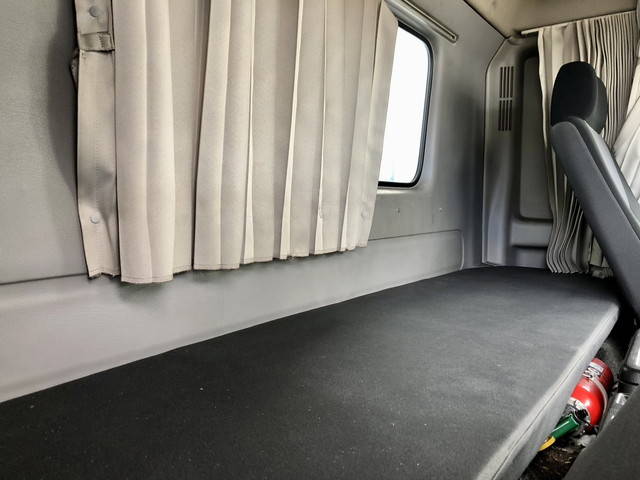 日野レンジャー冷凍車（冷蔵車）中型（4t）[写真31]