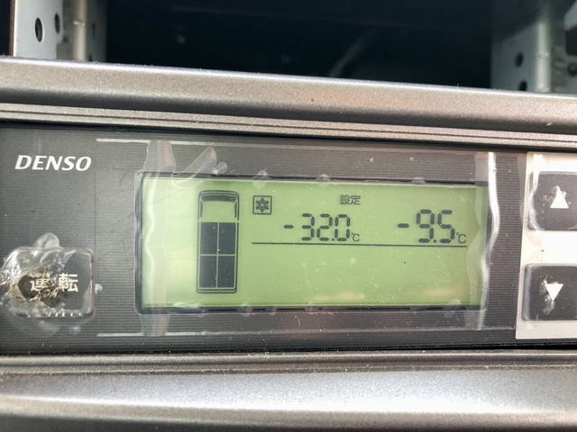 日野レンジャー冷凍車（冷蔵車）中型（4t）[写真35]