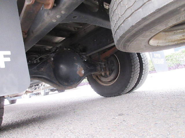 UDトラックスコンドルアルミウイング中型（4t）[写真10]