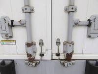 UDトラックスコンドルアルミウイング中型（4t）[写真18]