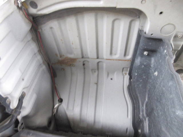 UDトラックスコンドルアルミウイング中型（4t）[写真19]