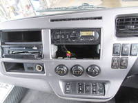 UDトラックスコンドルアルミウイング中型（4t）[写真27]