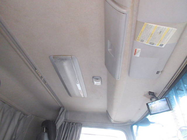 UDトラックスコンドルアルミウイング中型（4t）[写真29]