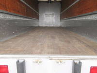 UDトラックスコンドルアルミウイング中型（4t）[写真07]