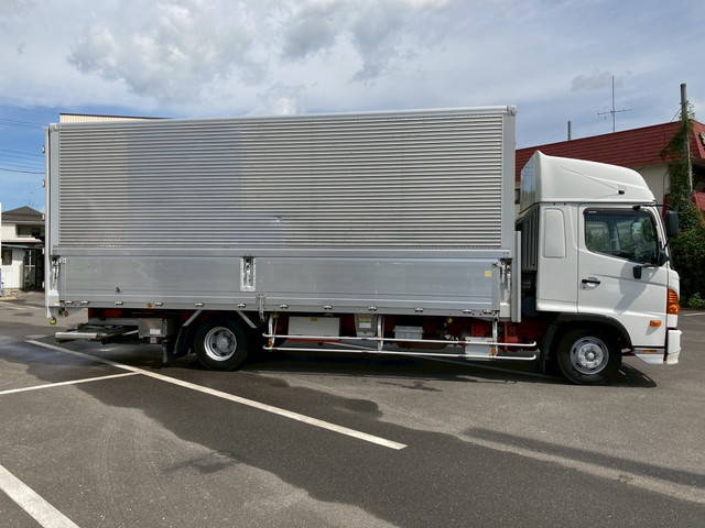 日野レンジャーアルミウイング中型（4t）[写真12]