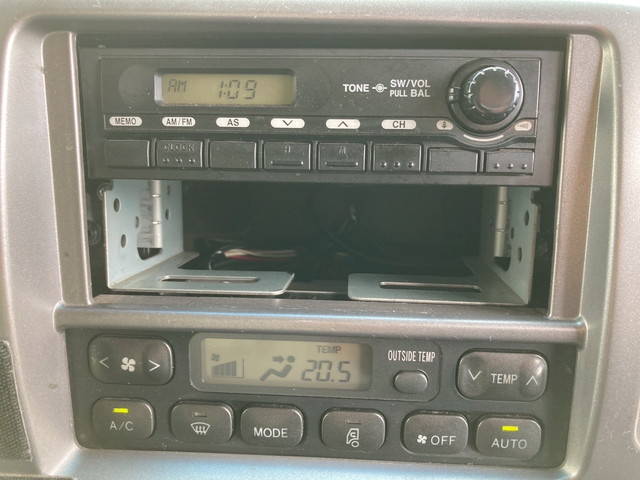 日野レンジャーアルミウイング中型（4t）[写真19]