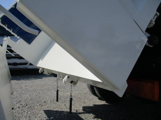 日野デュトロダンプ小型（2t・3t）[写真12]