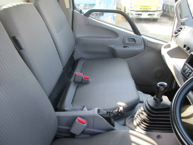 日野デュトロダンプ小型（2t・3t）[写真17]