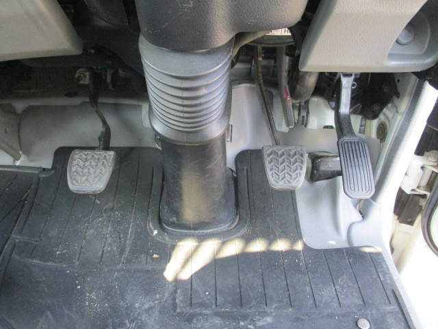 日野デュトロダンプ小型（2t・3t）[写真18]