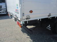 三菱ふそうキャンターアルミブロック小型（2t・3t）[写真15]