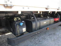 三菱ふそうキャンターアルミブロック小型（2t・3t）[写真17]