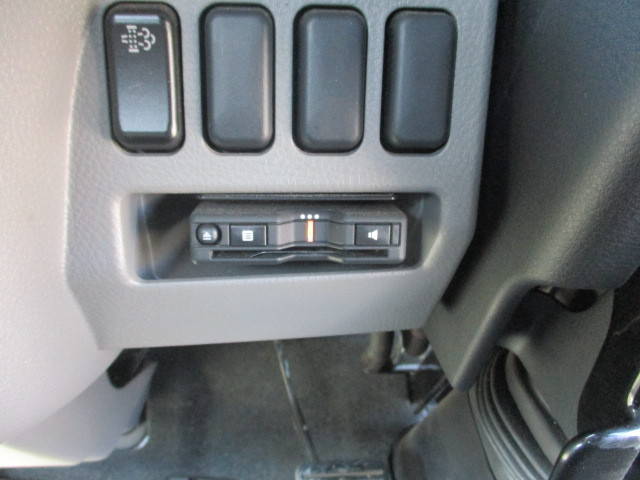 三菱ふそうキャンターアルミブロック小型（2t・3t）[写真30]