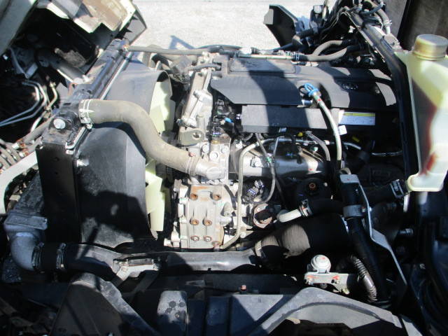 三菱ふそうキャンターアルミブロック小型（2t・3t）[写真34]