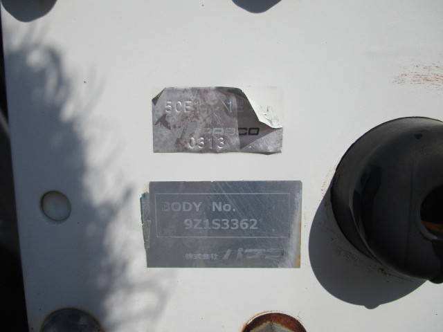 三菱ふそうキャンターアルミブロック小型（2t・3t）[写真08]