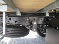 いすゞエルフアルミバン小型（2t・3t）[写真16]