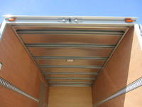 いすゞエルフアルミバン小型（2t・3t）[写真19]