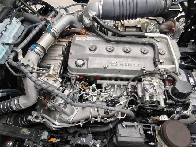 日野プロフィアダンプ大型（10t）[写真12]