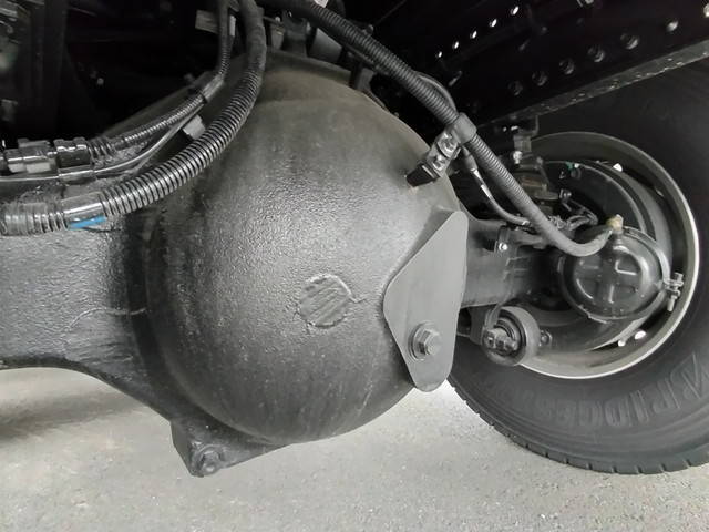 日野プロフィアダンプ大型（10t）[写真17]