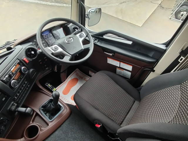 日野プロフィアダンプ大型（10t）[写真21]