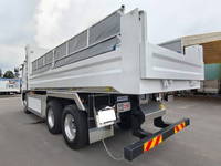 日野プロフィアダンプ大型（10t）[写真05]