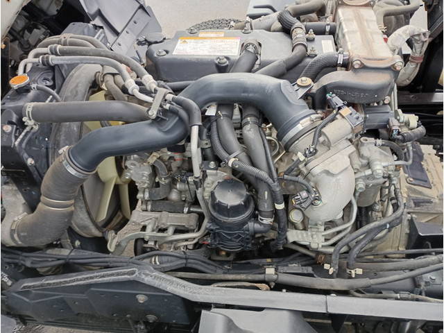 いすゞフォワードクレーン4段中型（4t）[写真14]