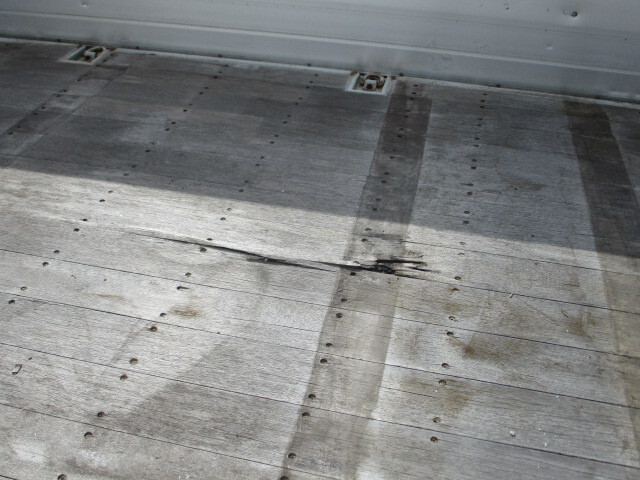 日野プロフィアアルミブロック大型（10t）[写真11]