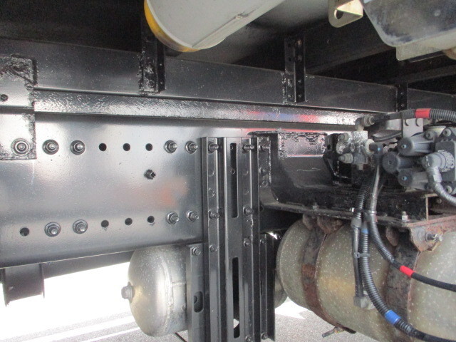 日野プロフィアアルミブロック大型（10t）[写真20]