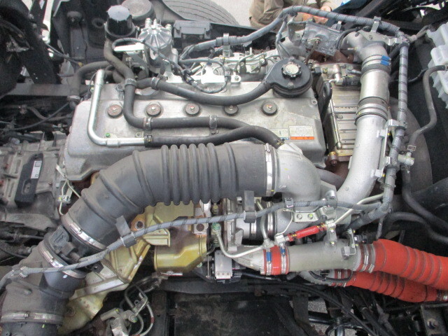 日野プロフィアアルミブロック大型（10t）[写真36]