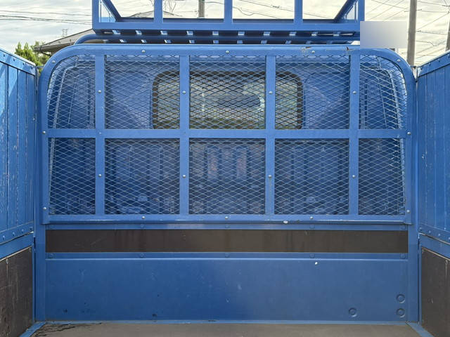 日野デュトロ平ボディ小型（2t・3t）[写真15]