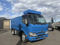 日野デュトロ平ボディ小型（2t・3t）[写真01]