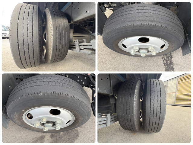 日野デュトロ平ボディ小型（2t・3t）[写真21]