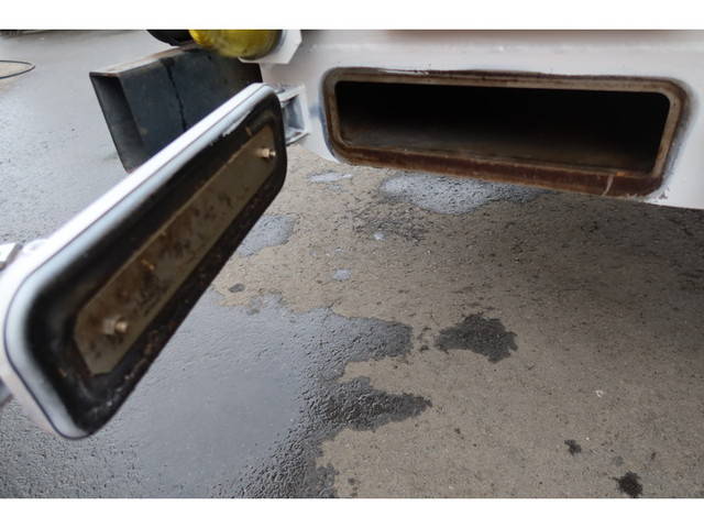 日野デュトロパッカー車（塵芥車）小型（2t・3t）[写真10]