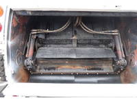 日野デュトロパッカー車（塵芥車）小型（2t・3t）[写真12]