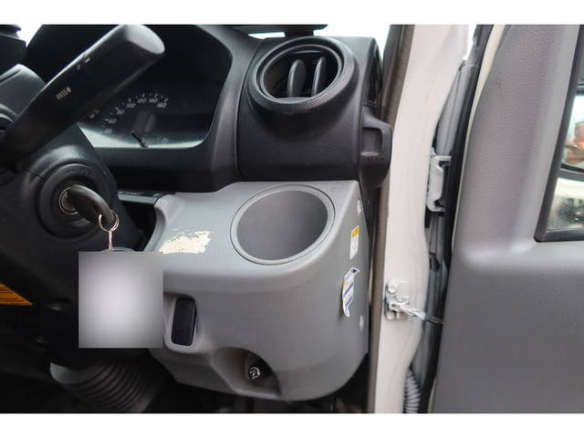 日野デュトロパッカー車（塵芥車）小型（2t・3t）[写真33]