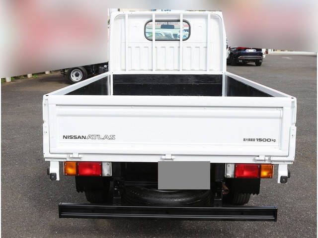 日産アトラス平ボディ小型（2t・3t）[写真14]