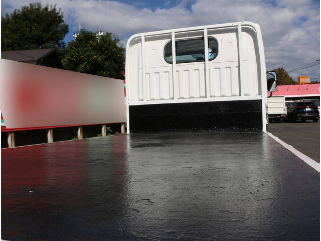 日産アトラス平ボディ小型（2t・3t）[写真16]