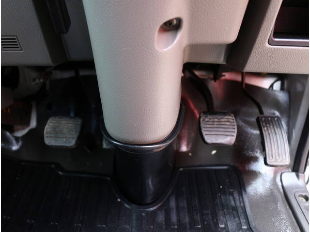 日産アトラス平ボディ小型（2t・3t）[写真17]